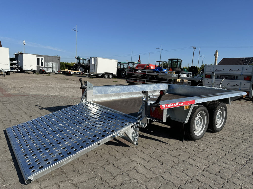 Anhänger  Temared Builder 2615 von 2700 kg