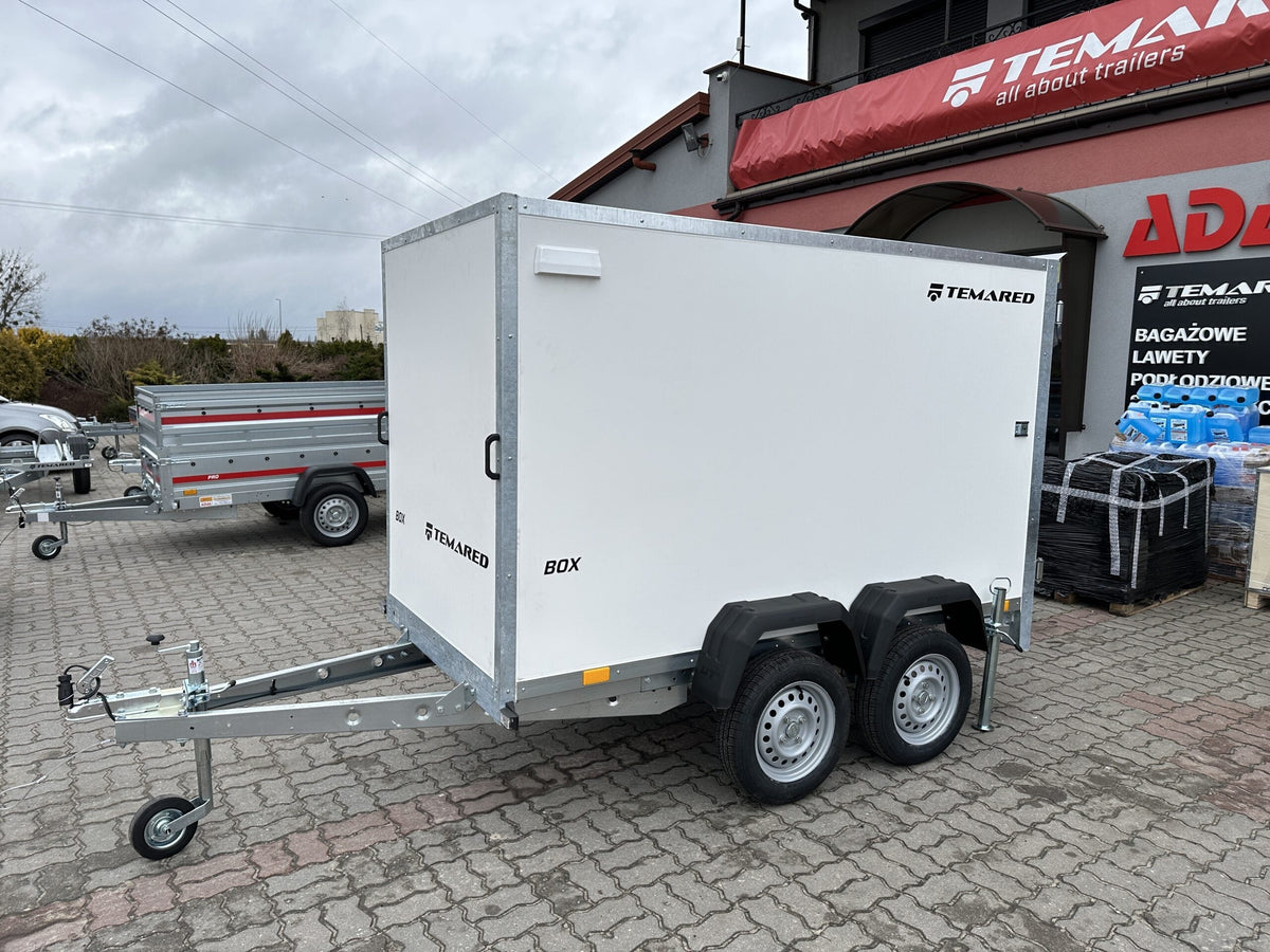 Anhänger Furgon Box 2512/2 zu deux essieux mit DMC 750 kg