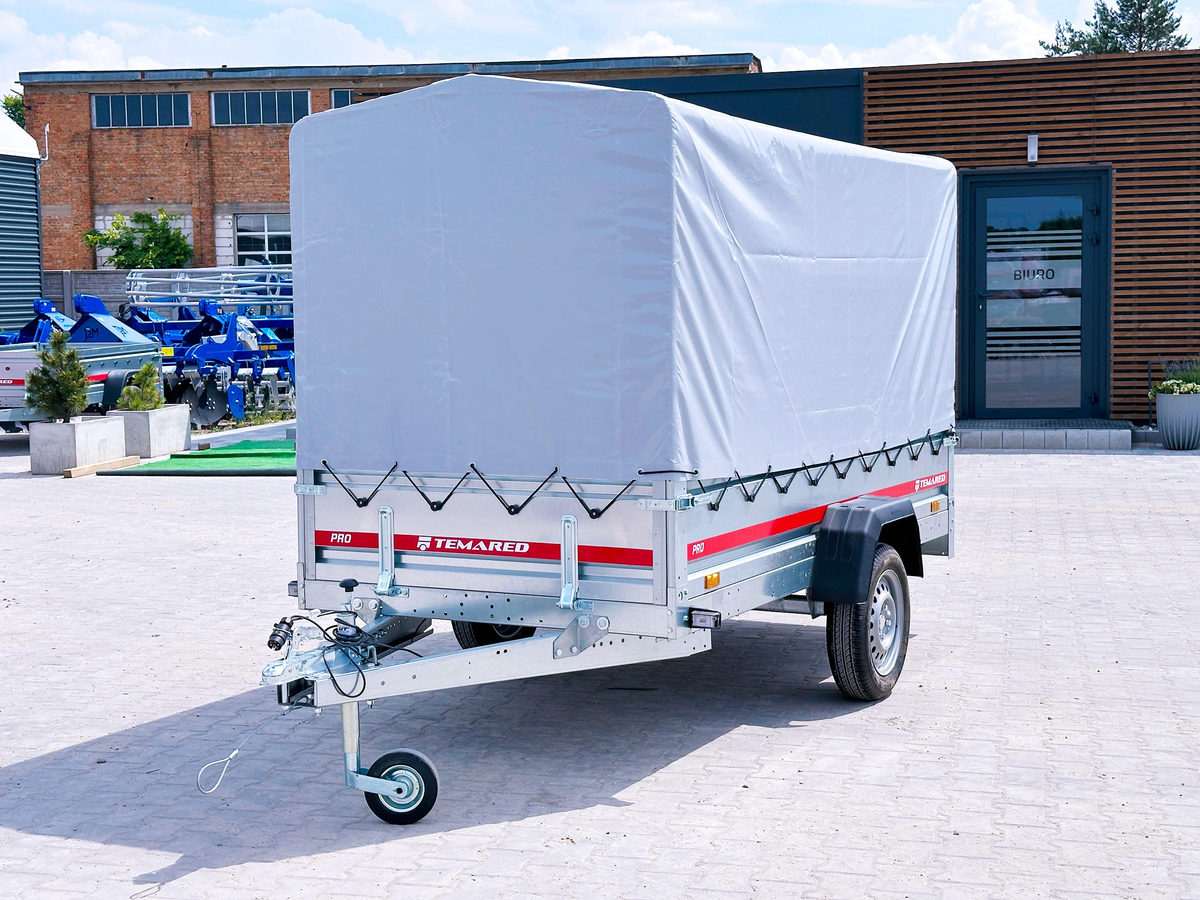 Anhänger voiture simple essieu mit bâche 750 kg