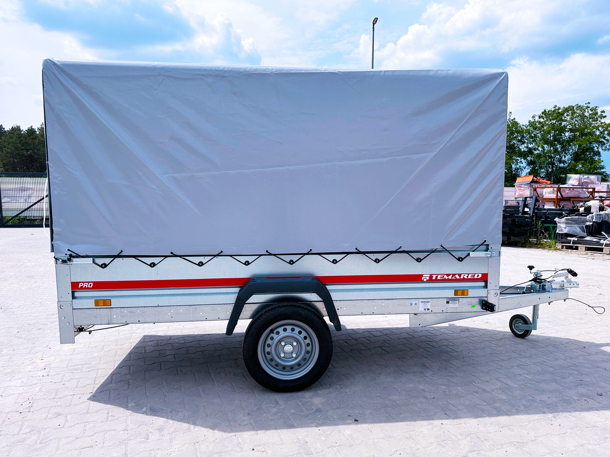 Anhänger voiture simple essieu mit bâche 750 kg