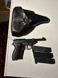 Rare Walter P38 avec chargeurs et étui