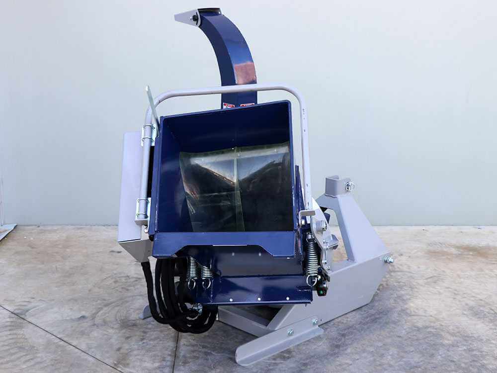 Häcksler auf Traktor BullMach ZEUS 100 H-PTO - mit rouleaux d'entraînement - Neuf