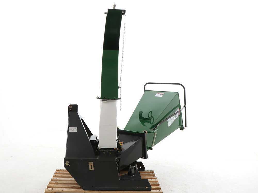 Häcksler auf Traktor GreenBay GB-WTDC 150-Neuf
