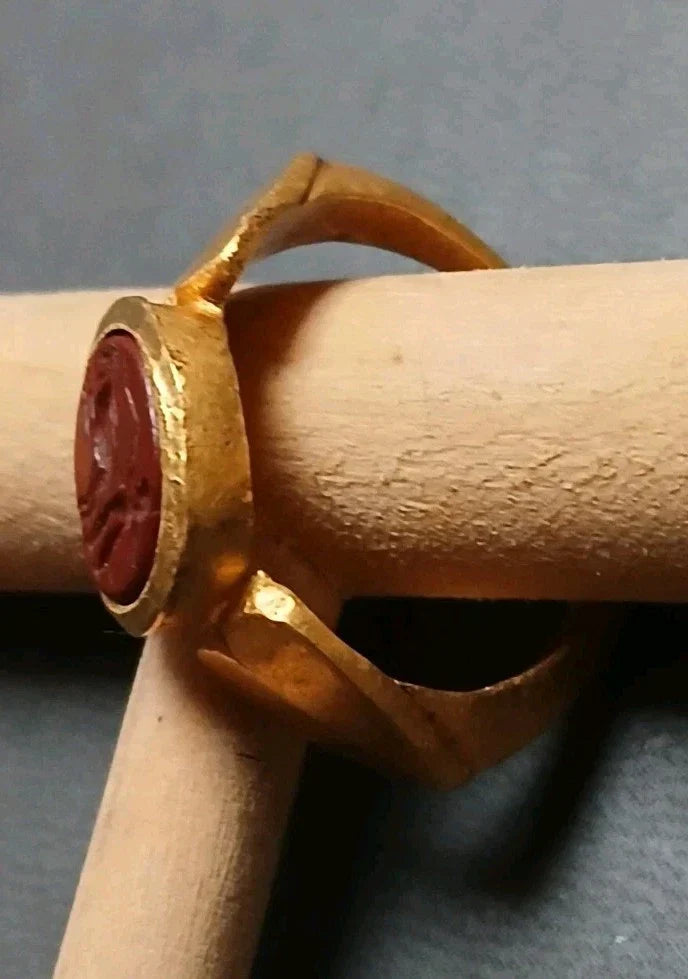 Bague romaine en or – IIe–IIIe siècle après J.-C
