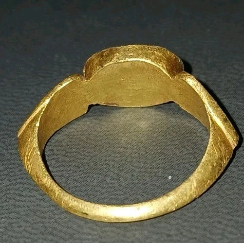 Bague romaine en or – IIe–IIIe siècle après J.-C