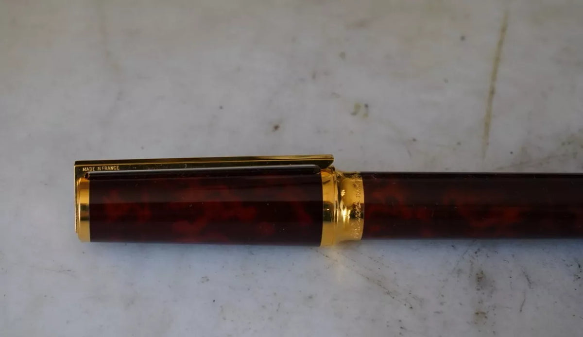 GRAND STYLO PLUME S.T. DUPONT MONTPARNASSE XL OR 18K