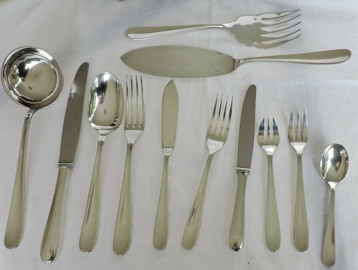 BELLE MENAGERE EN METAL ARGENTE CHRISTOFLE