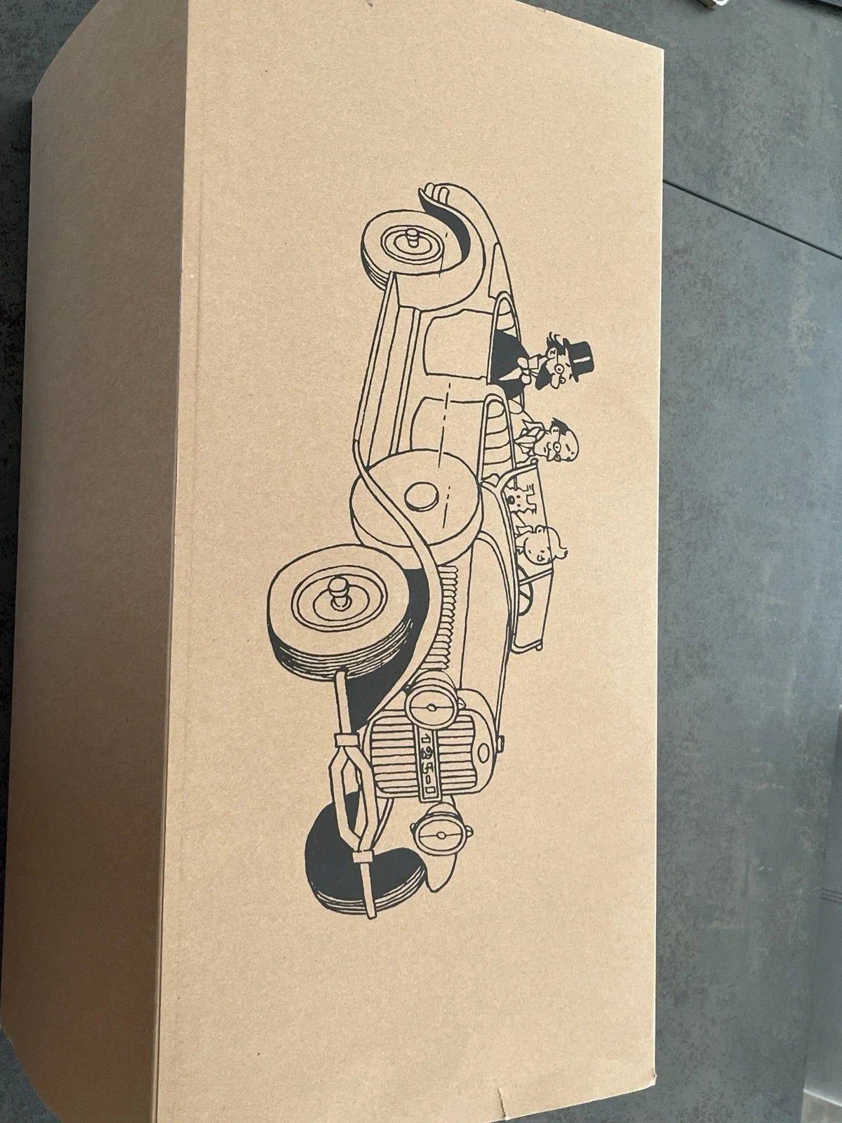 Magnifique voiture Tintin  1/12