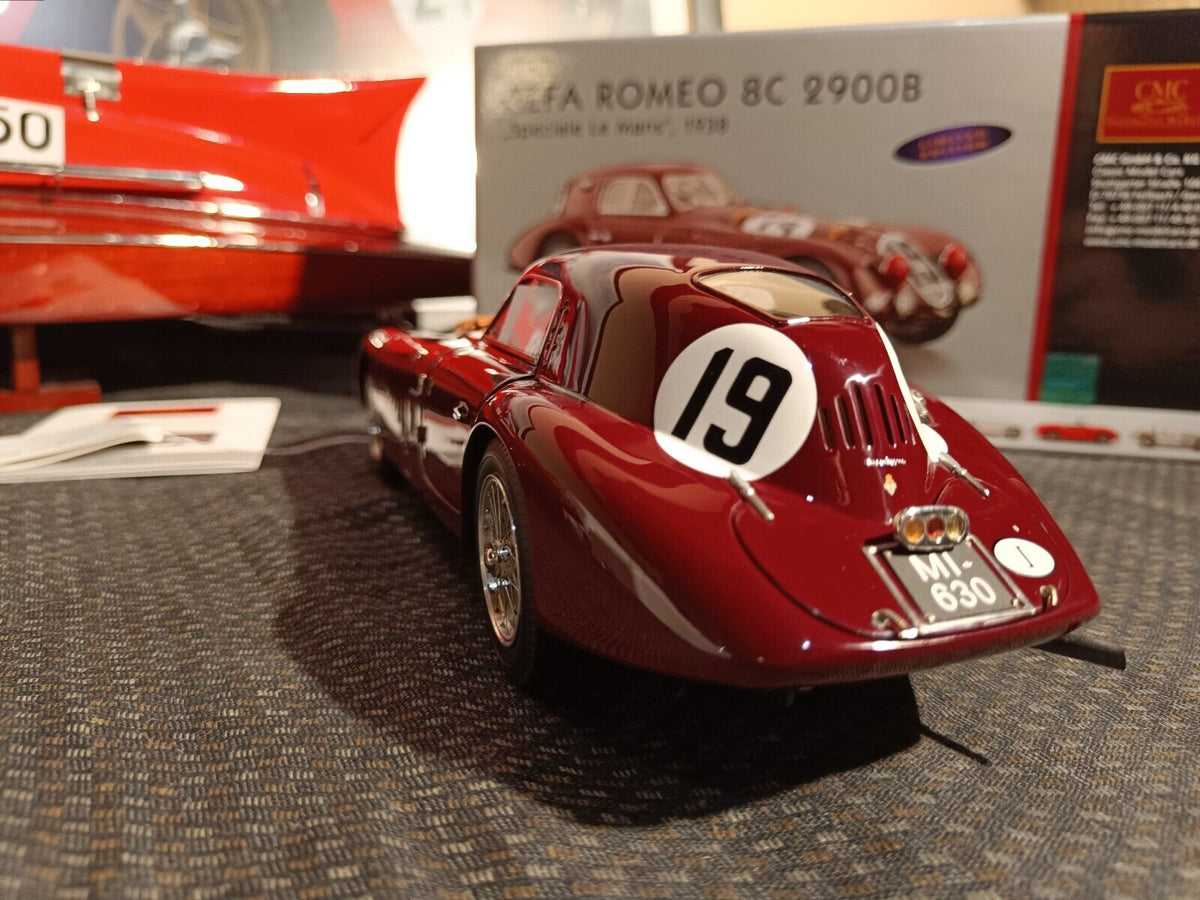CMC-Modellauto im Maßstab 1:18