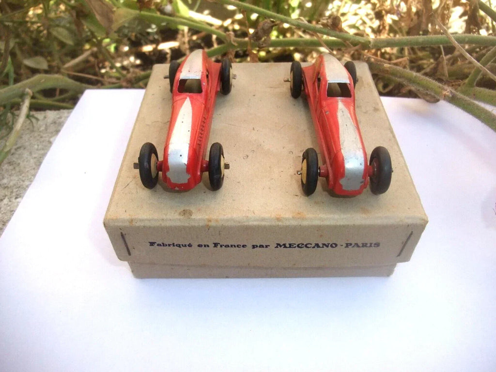 BOITE DE 6 + 2 DINKY FR 23 B RENAULT AUTO DE COURSE