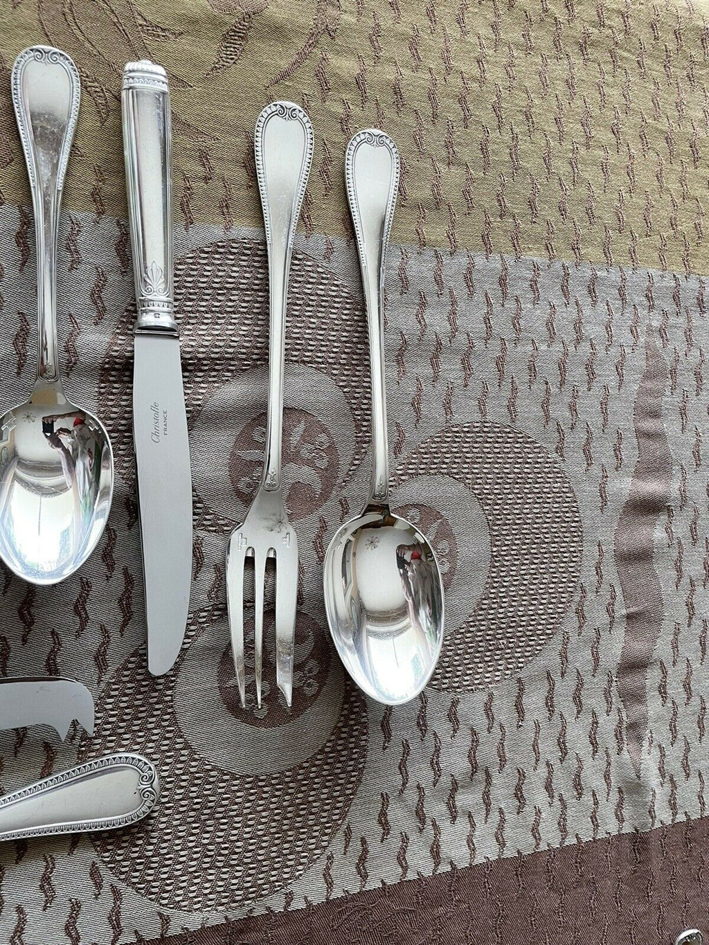MENAGERE EN METAL ARGENTE CHRISTOFLE MODELE MALMAISON