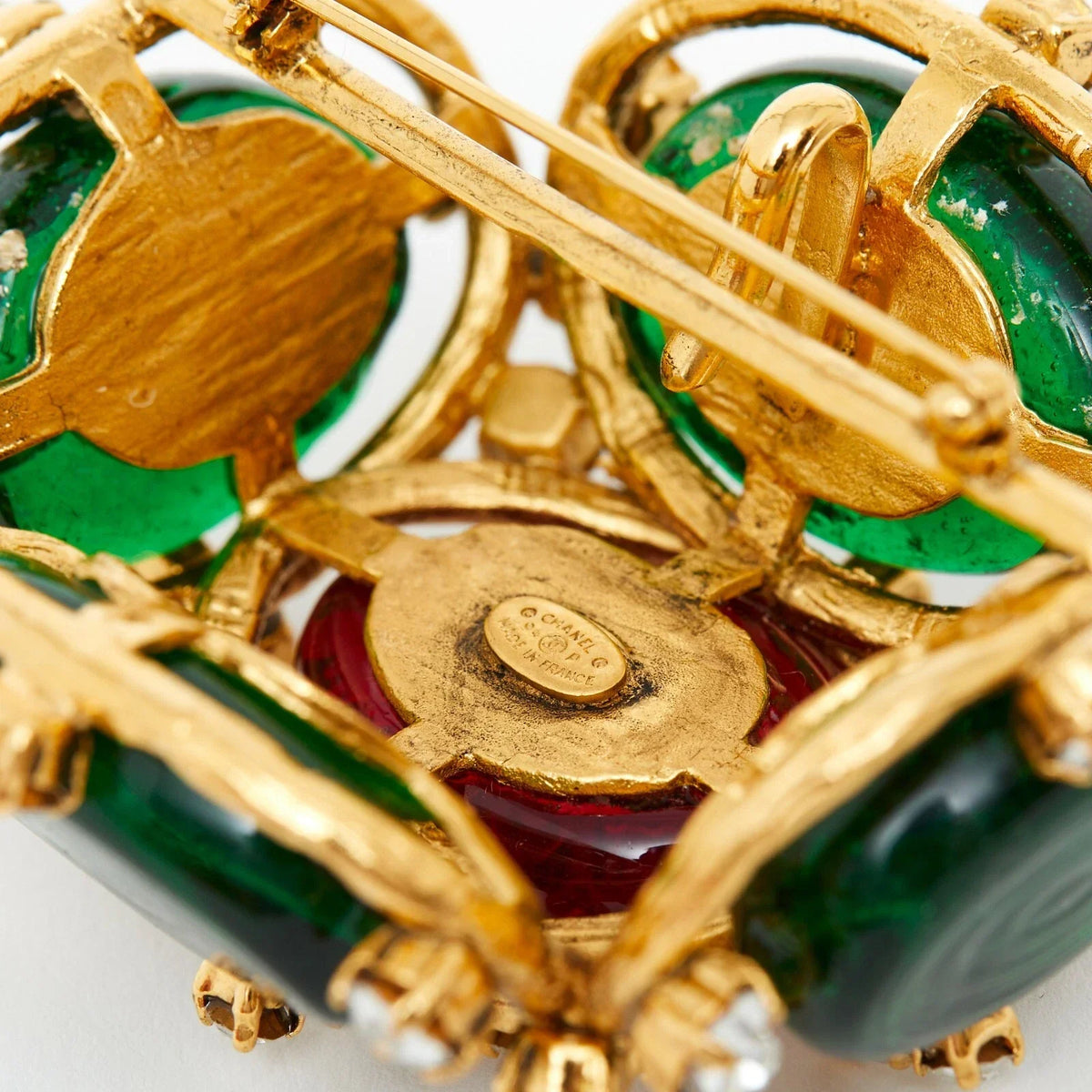 Broche / Pendentif Chanel – Collection Printemps/Été 1994