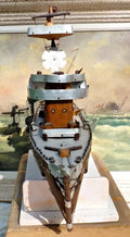 MAQUETTE DE BATEAU CUIRASSÉ 1914-1918