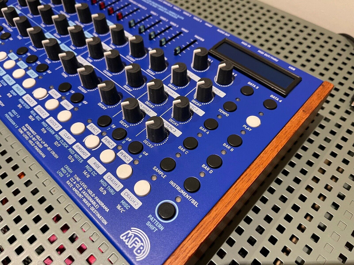 MFB-Synthesizer Tanzbar 2