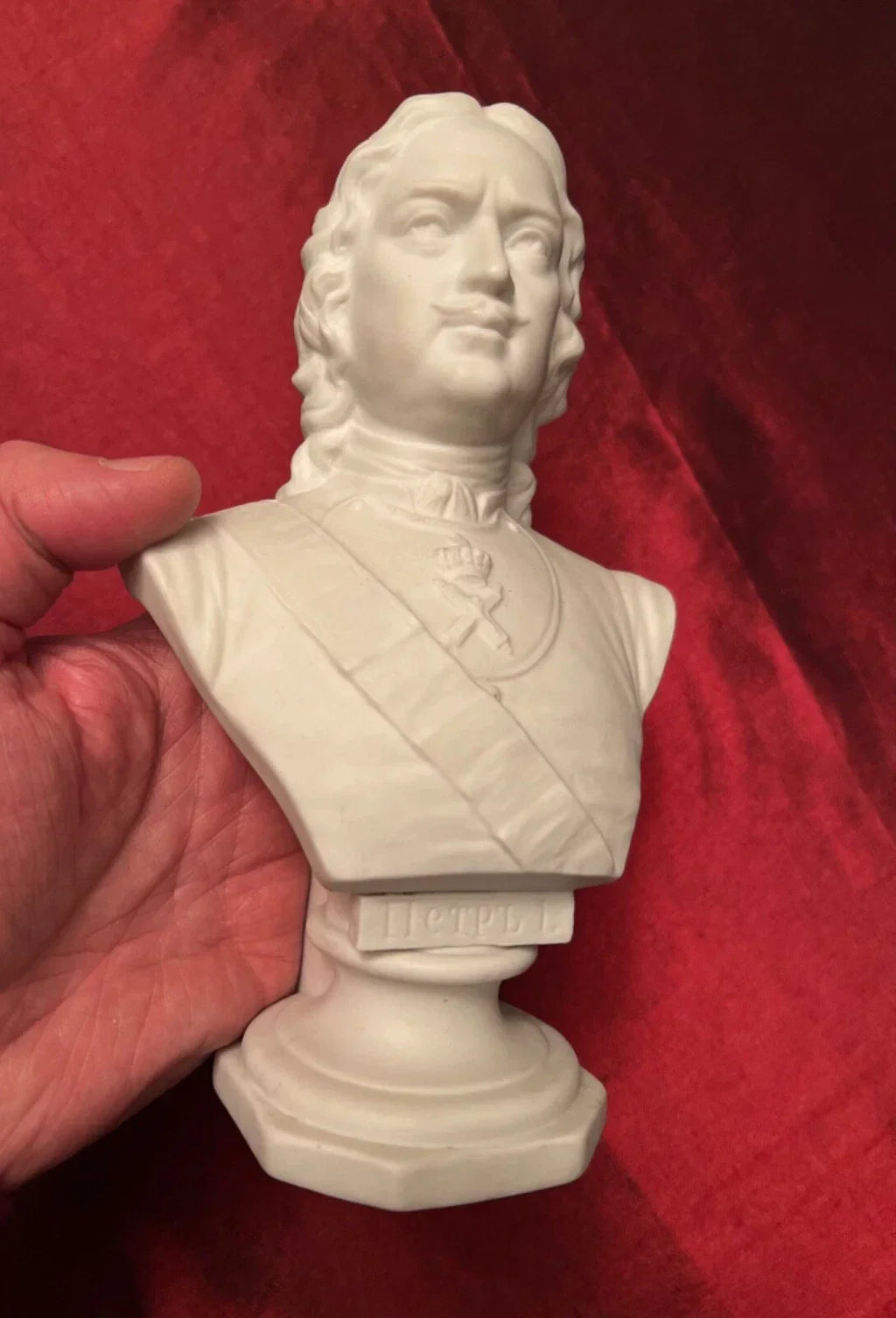 Statuette buste de Pierre Ier biscuit Empire russe
