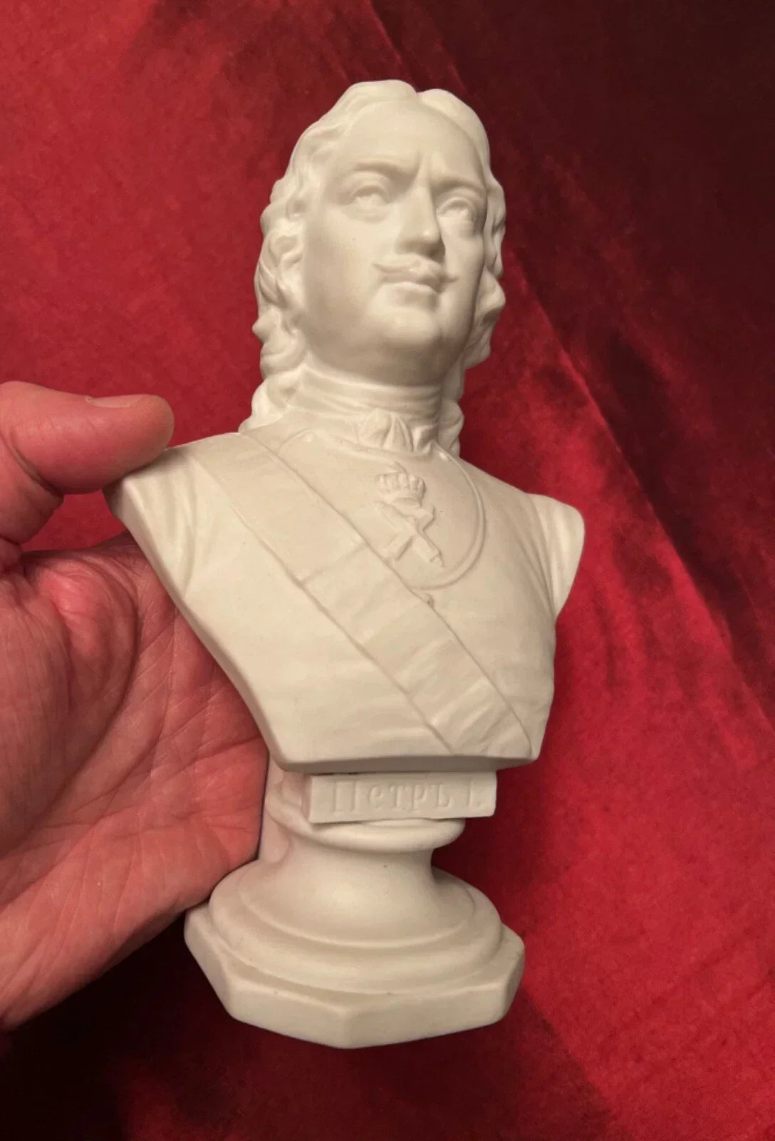 Statuette buste de Pierre Ier biscuit Empire russe