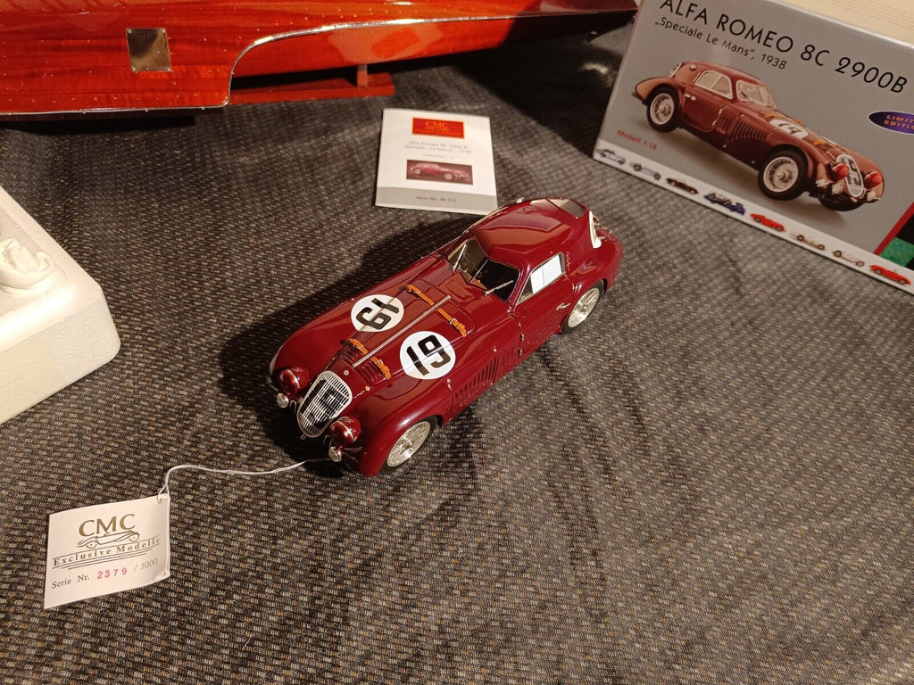 CMC-Modellauto im Maßstab 1:18