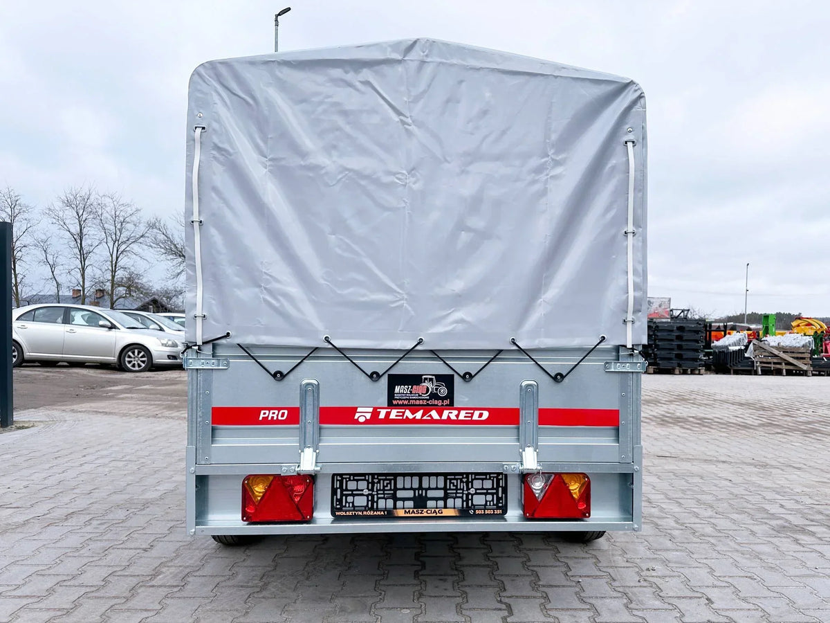 Anhänger voiture zu deux essieux mit bâche  300-750 kg