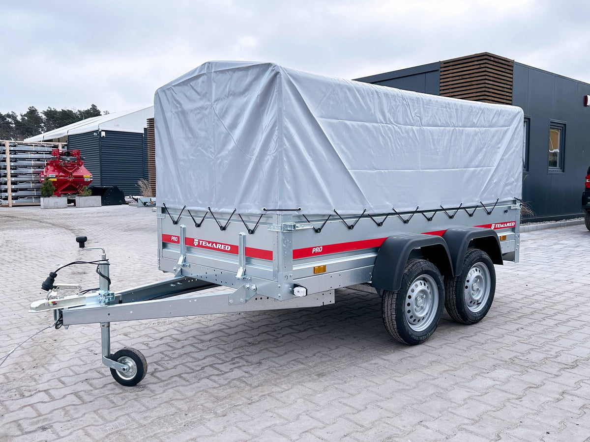 Anhänger voiture zu deux essieux mit bâche  300-750 kg