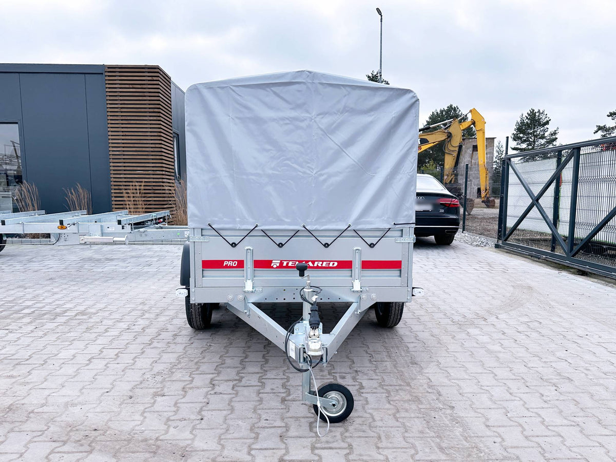 Anhänger voiture zu deux essieux mit bâche  300-750 kg